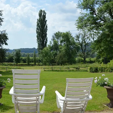 La Perle D'anrosey לינה וארוחת בוקר